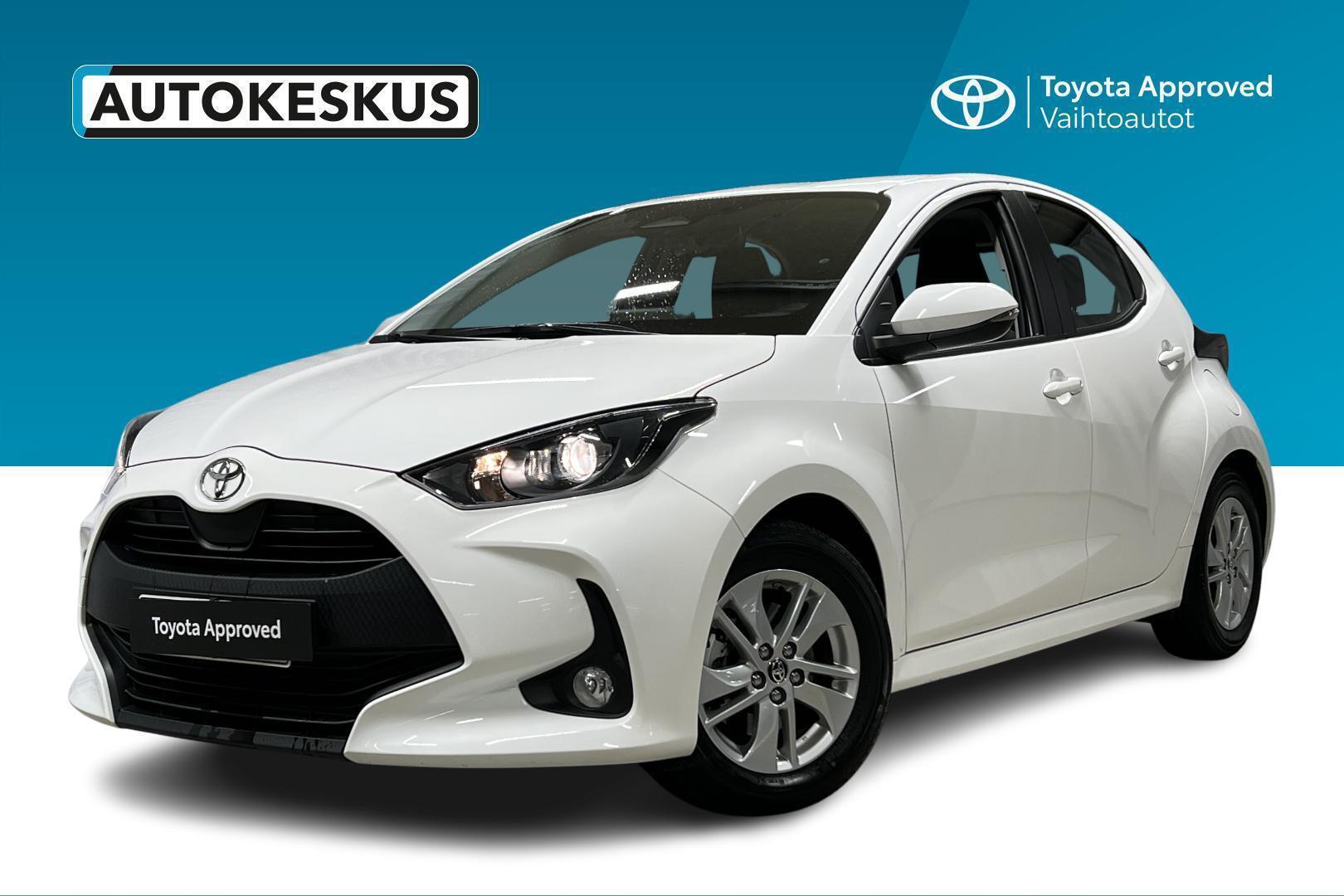 TOYOTA Yaris 1