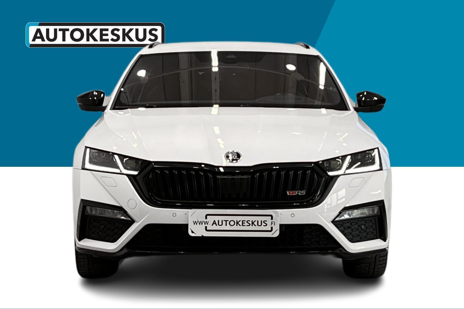 SKODA OCTAVIA 2023