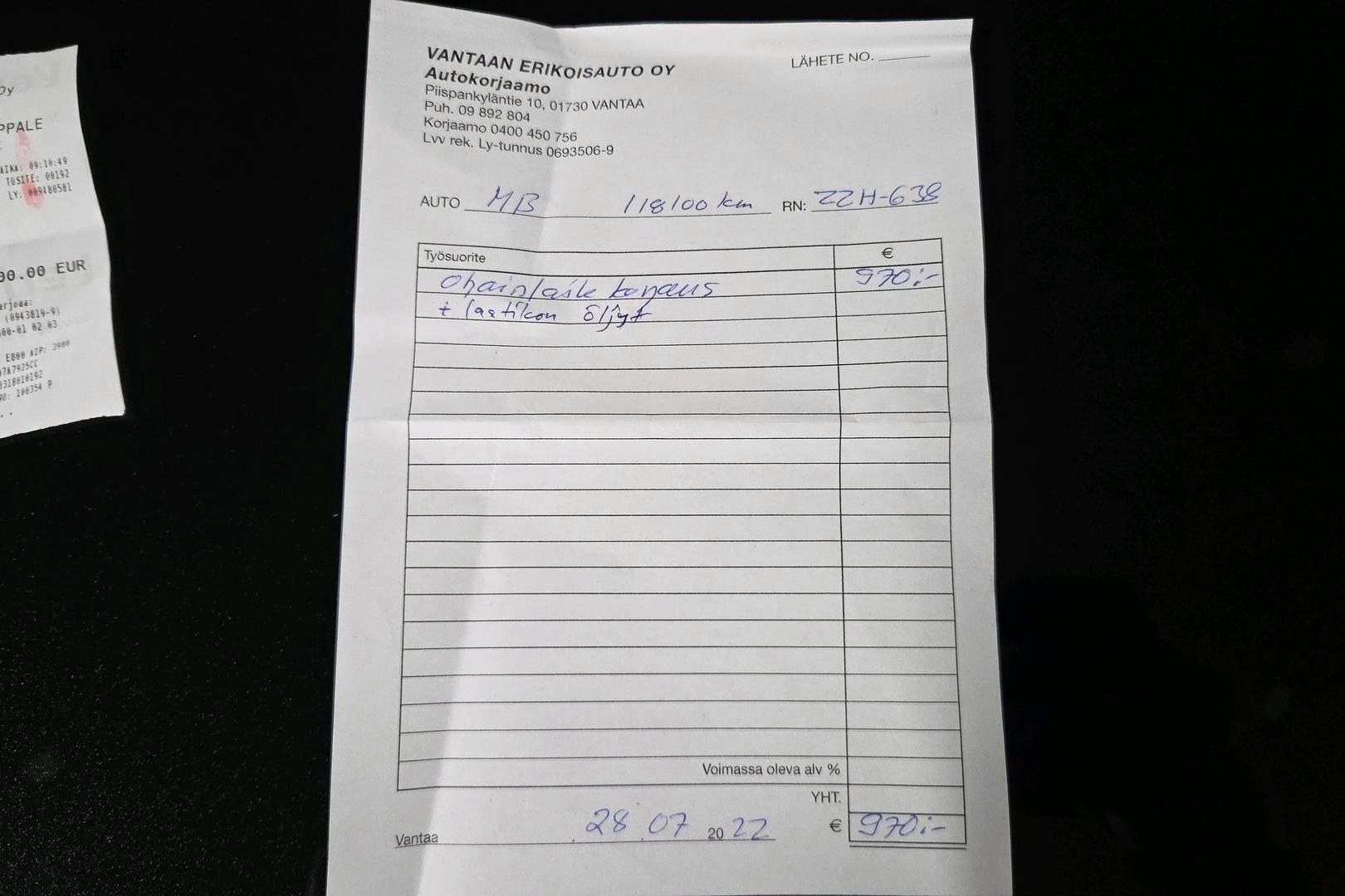 MERCEDES-BENZ A 2011