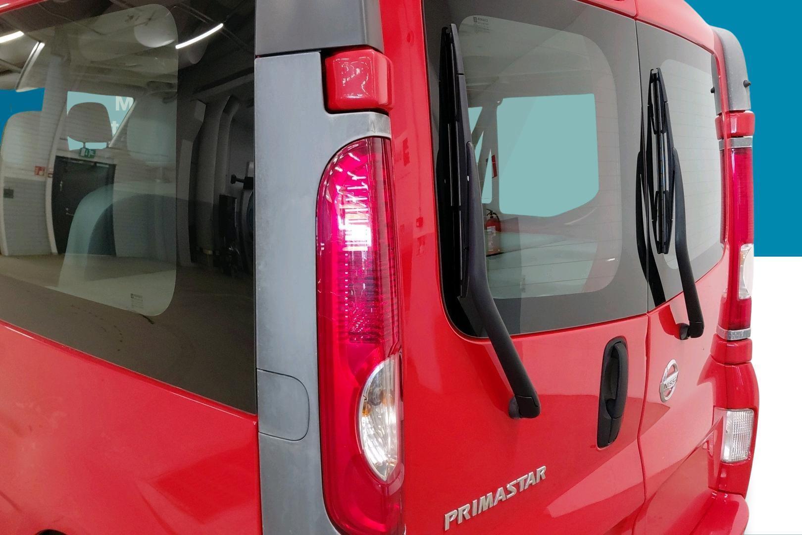 NISSAN Primastar 2011