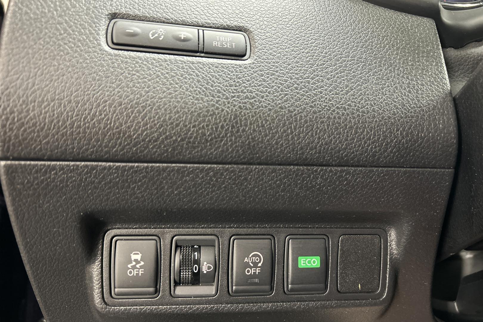 NISSAN Pulsar 2016
