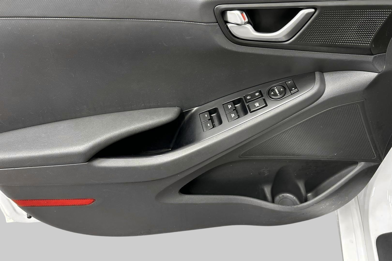 HYUNDAI IONIQ hybrid 2018