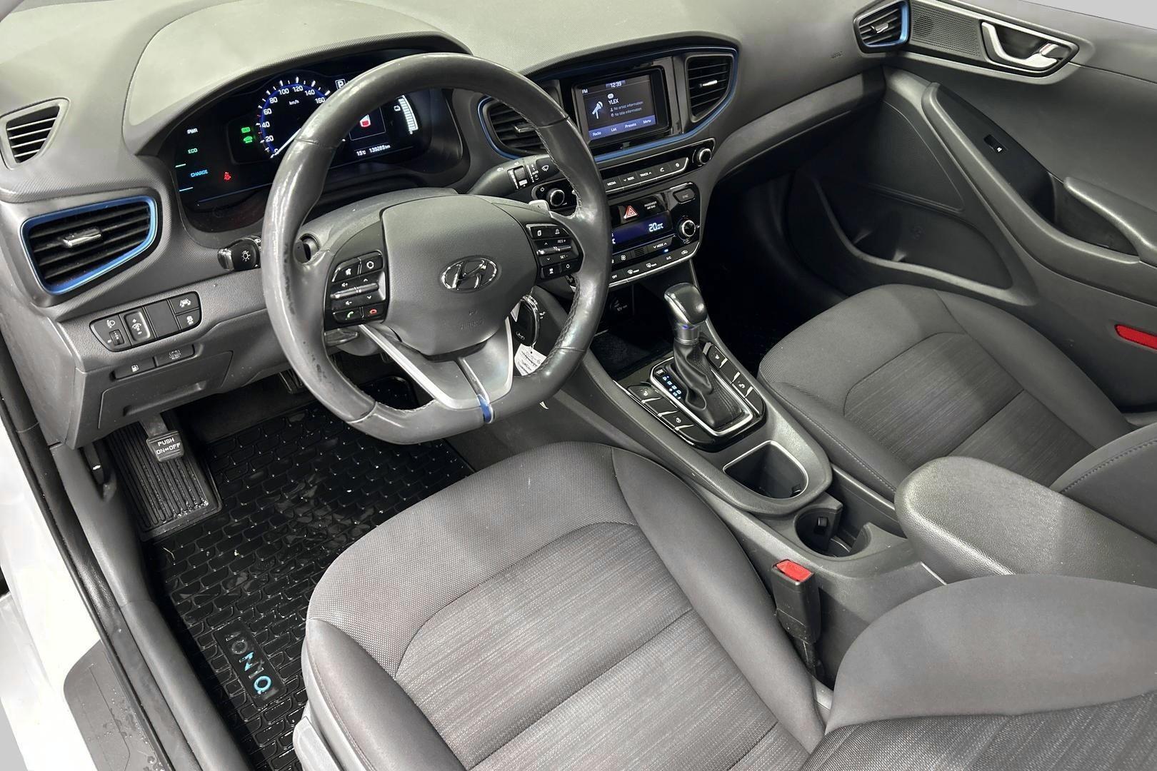 HYUNDAI IONIQ hybrid 2018