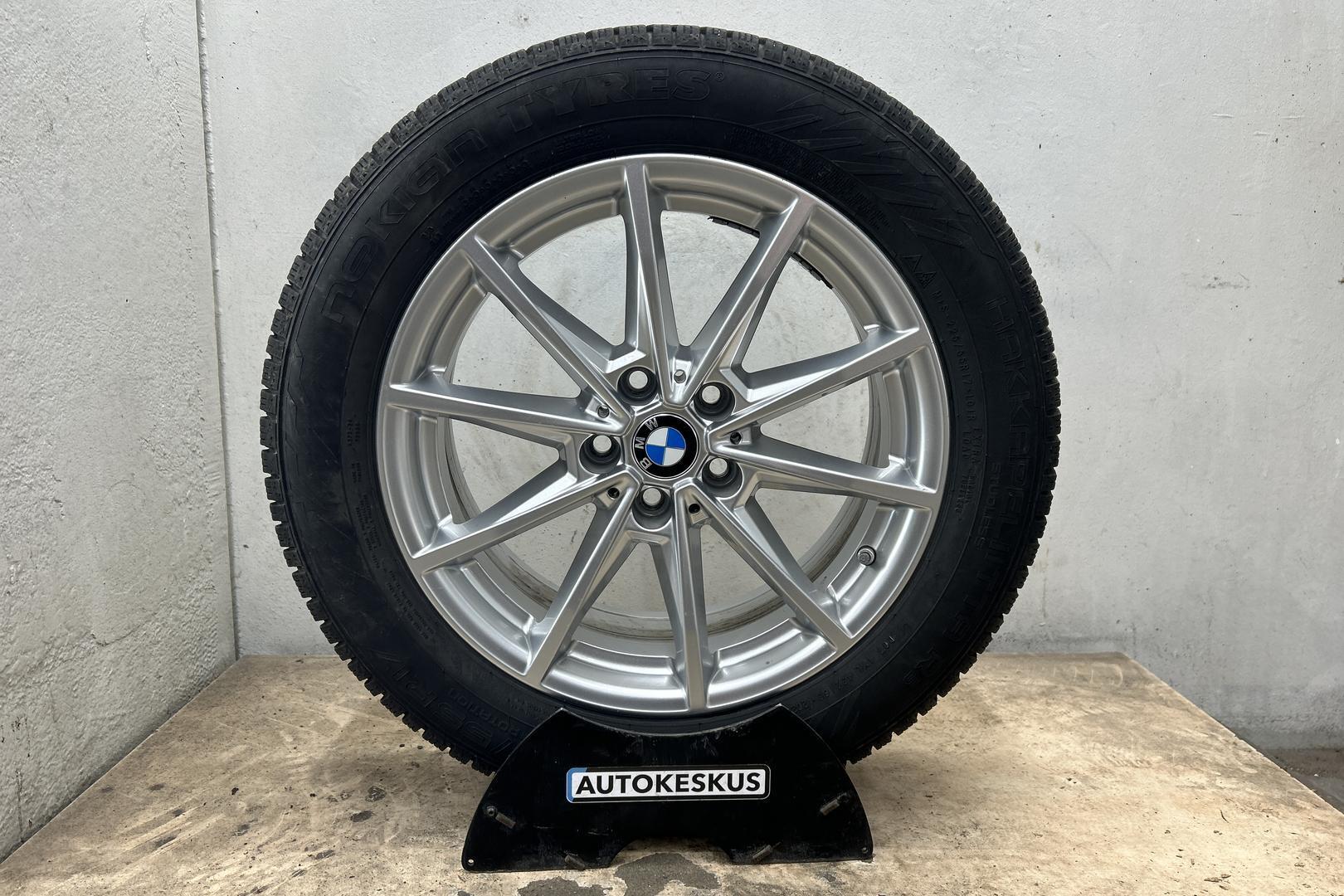 BMW i4 20