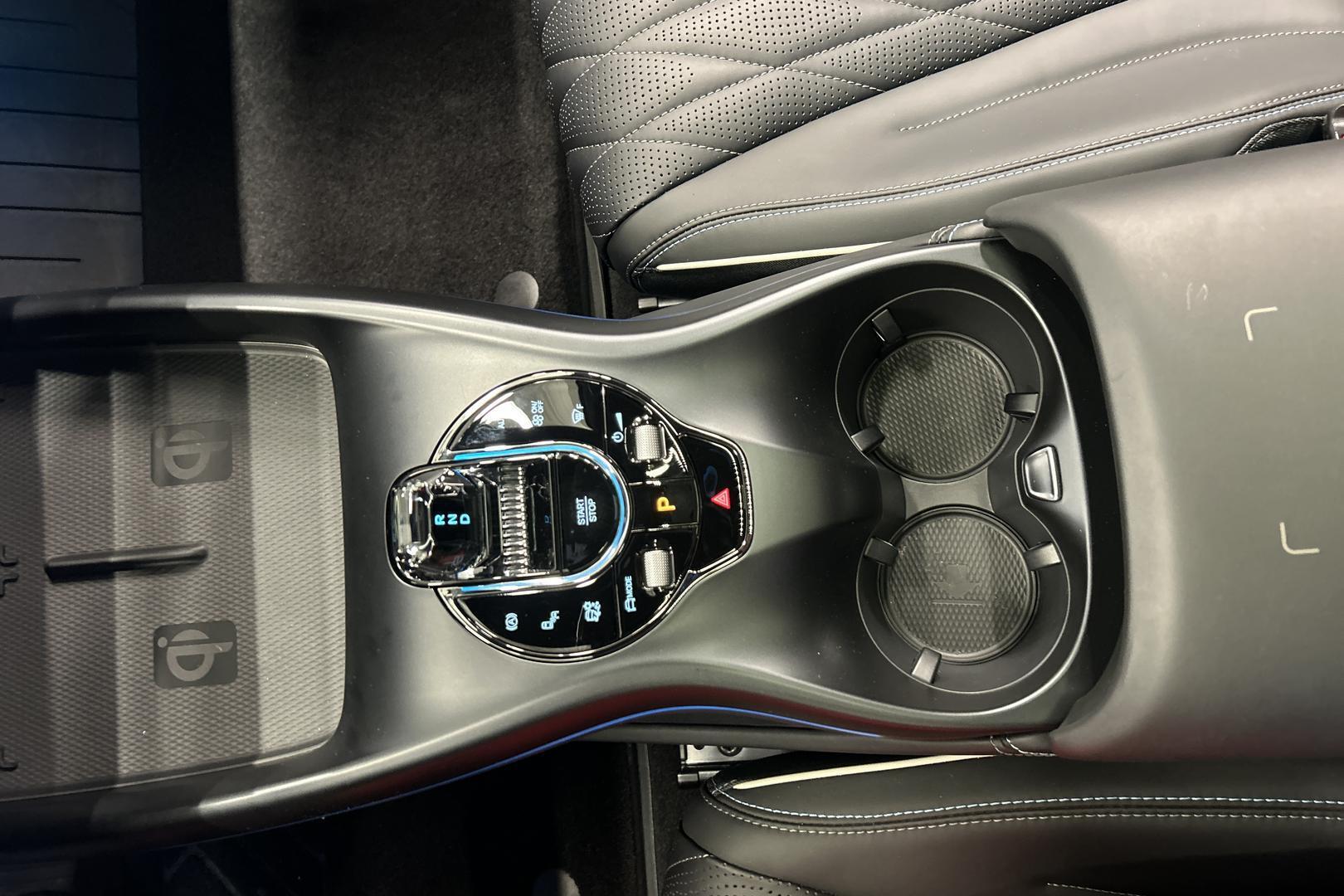 BYD SEAL 16