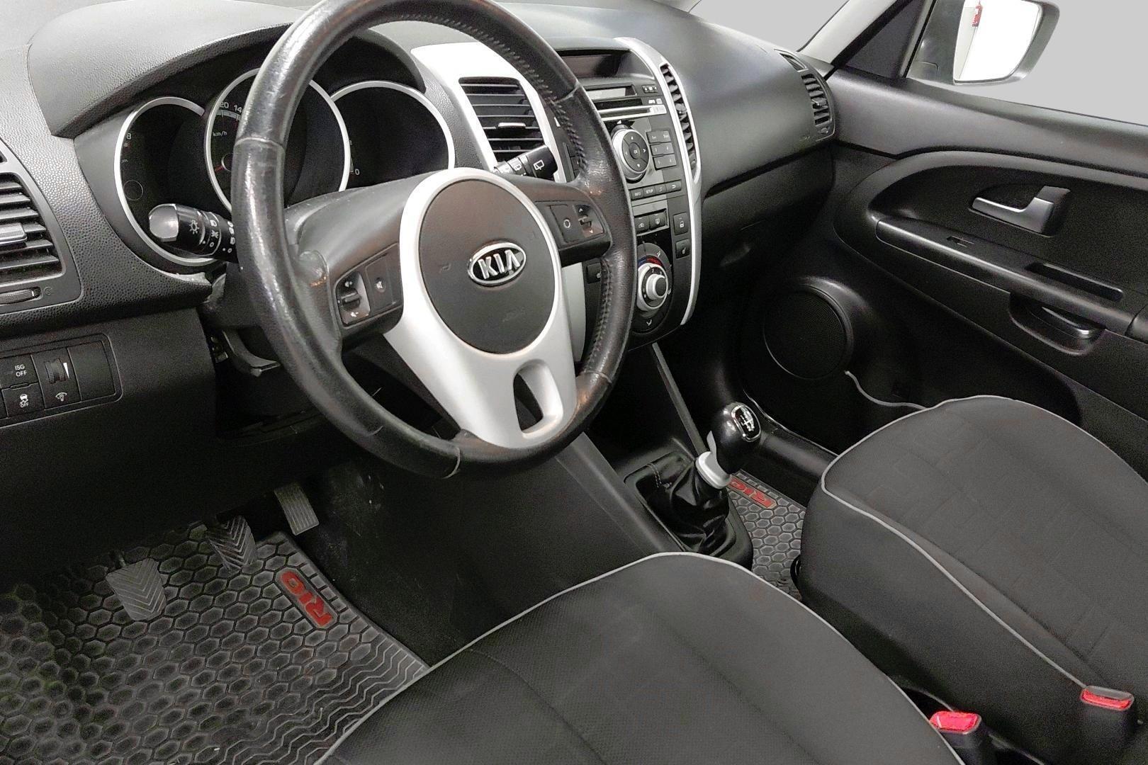 KIA Venga 2011