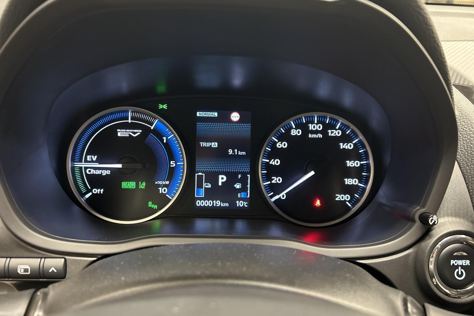 MITSUBISHI Eclipse Cross 2025