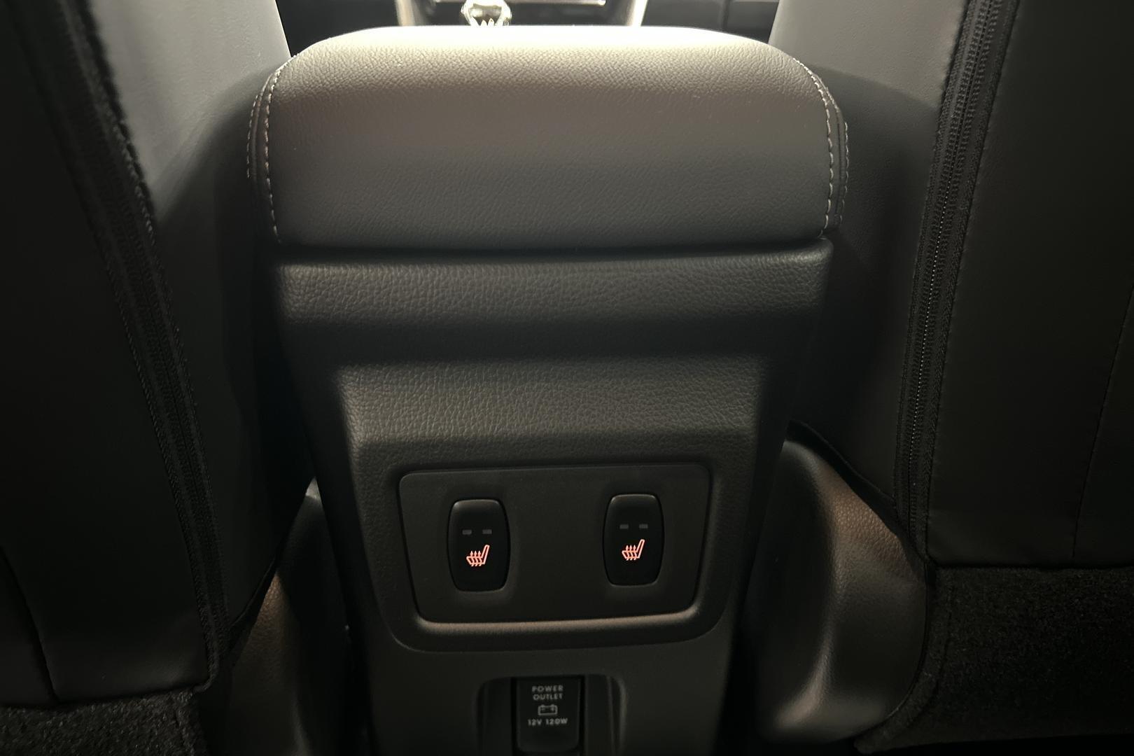 MITSUBISHI Eclipse Cross 2025