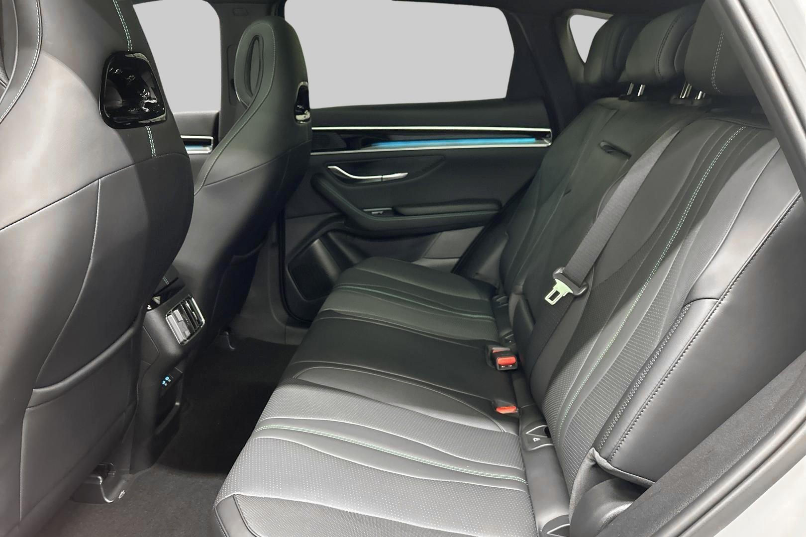 BYD Seal U 10