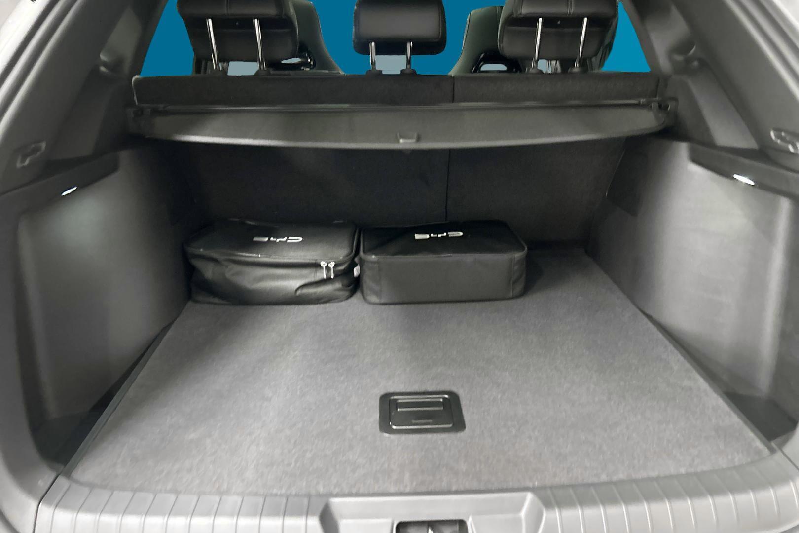 BYD Seal U 12
