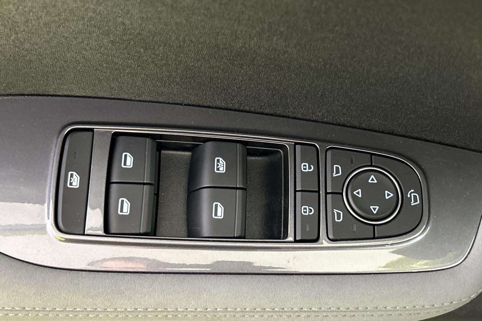 BYD Dolphin Surf 2025