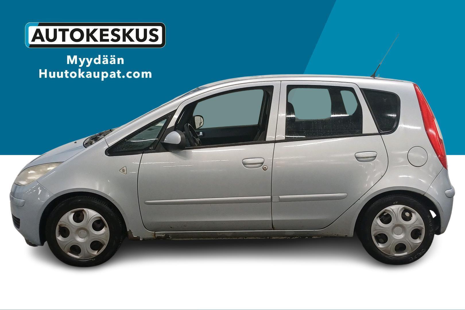 MITSUBISHI Colt 2004