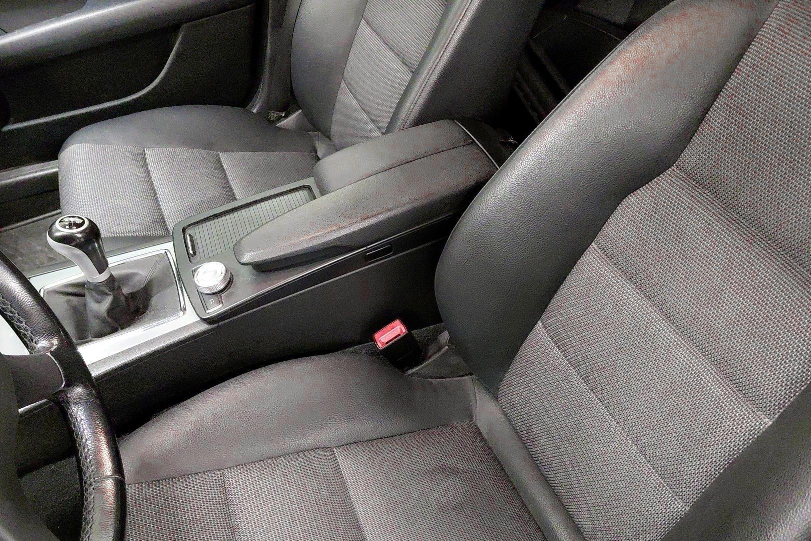 MERCEDES-BENZ C 2009