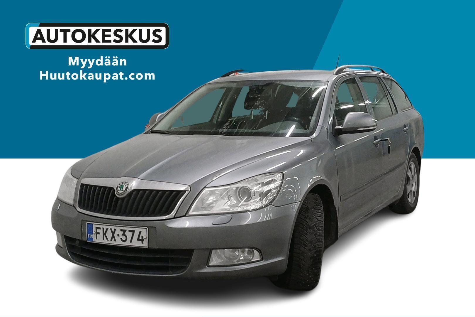 SKODA Octavia 2012