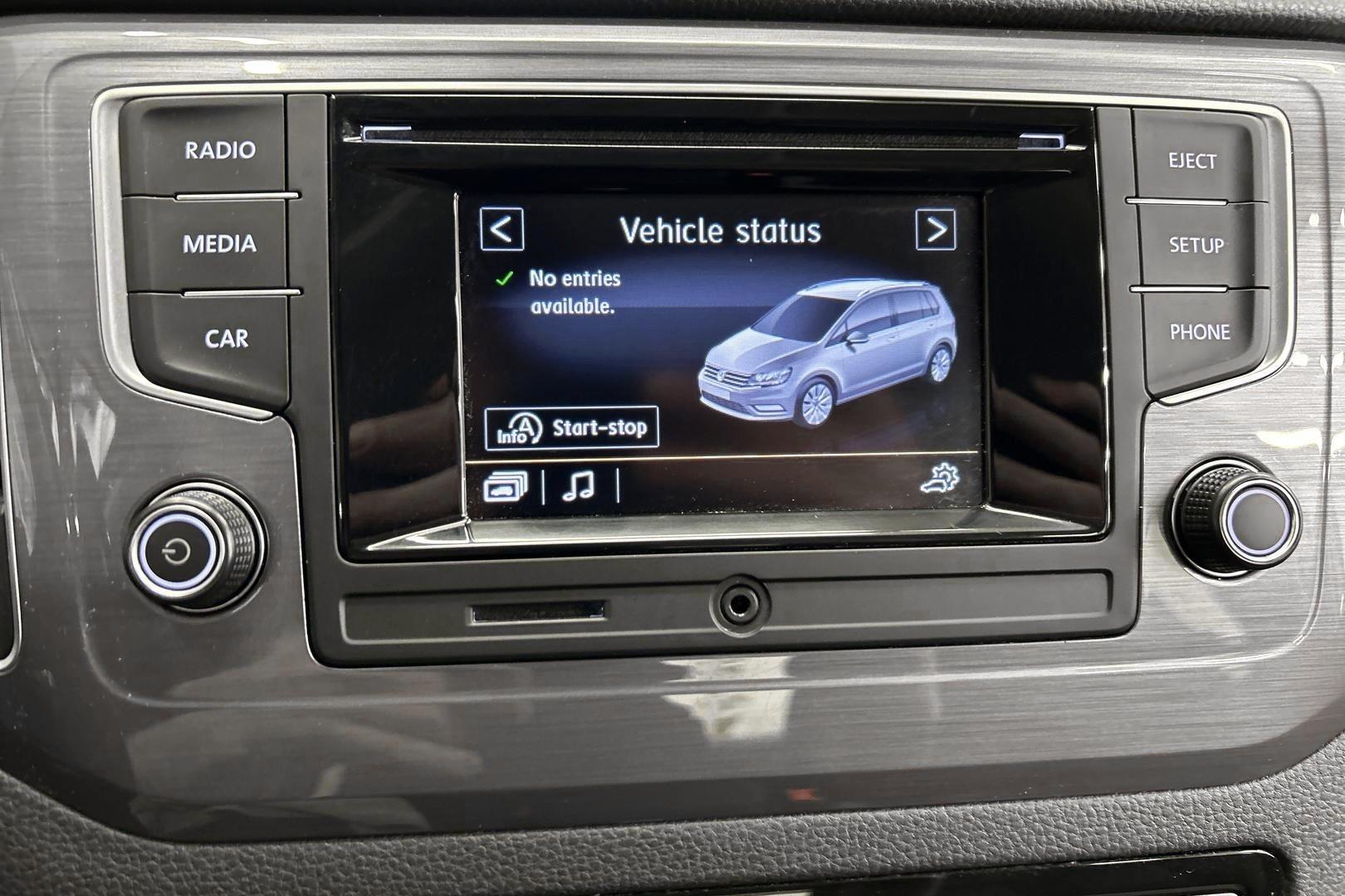 VOLKSWAGEN Golf Sportsvan 2016