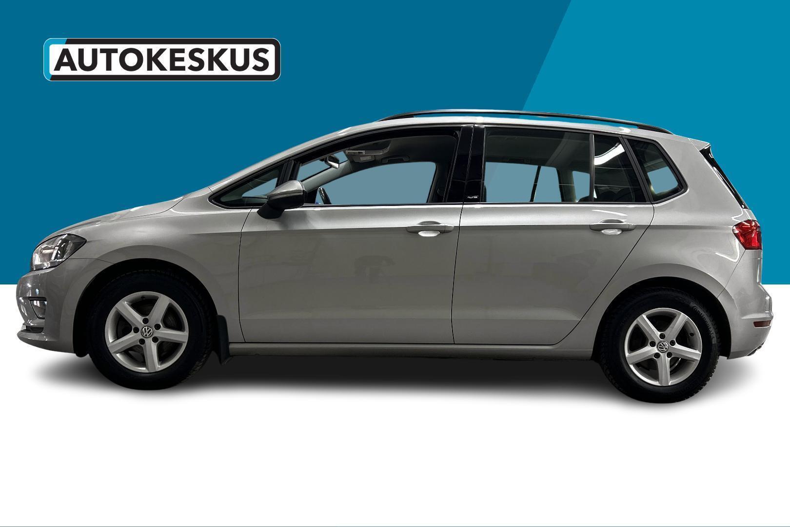 VOLKSWAGEN Golf Sportsvan 2016