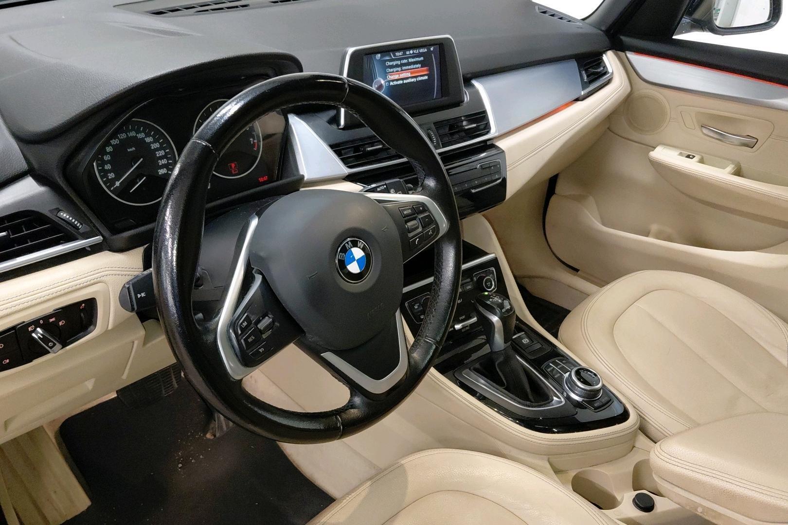 BMW 2-sarja 2016