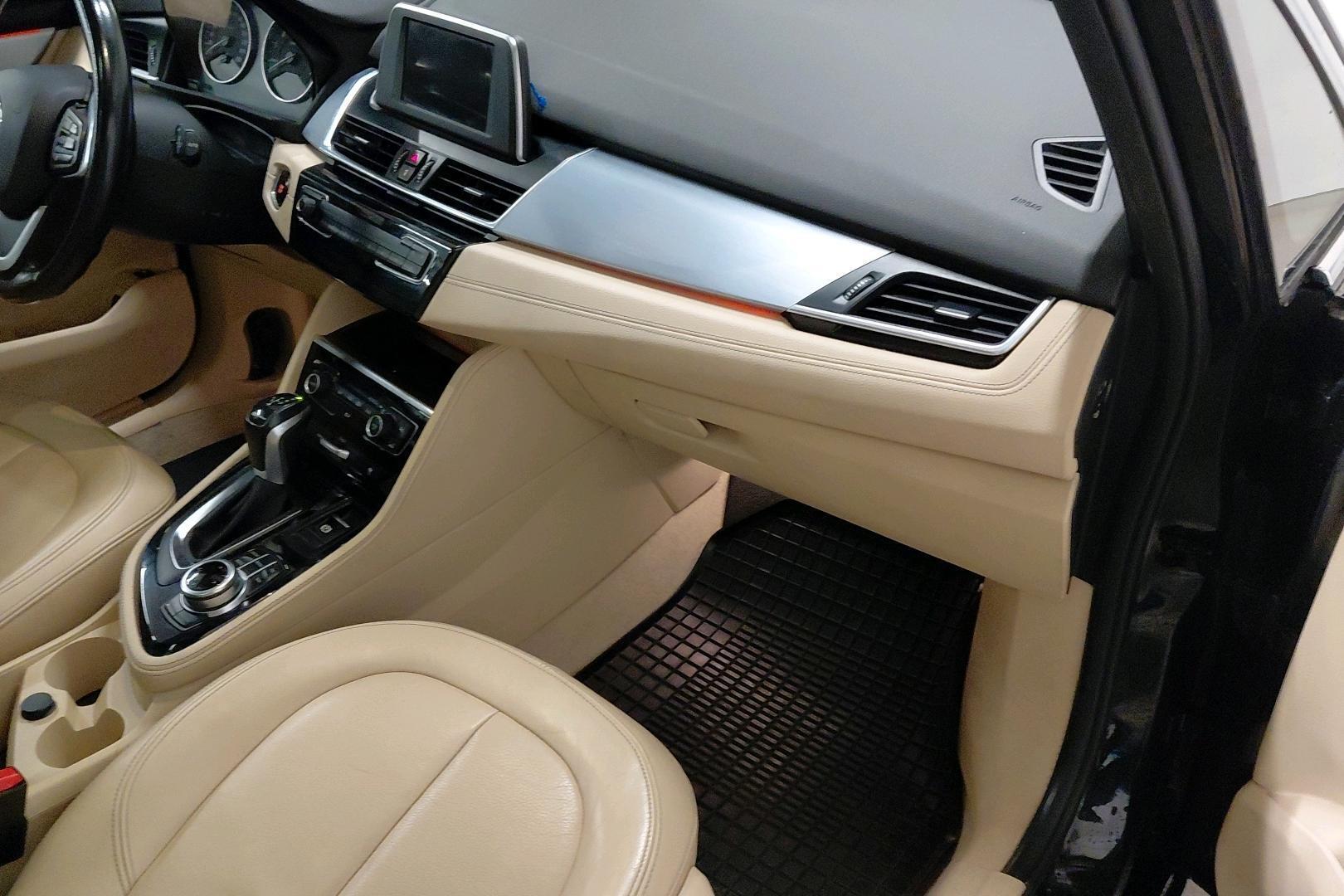 BMW 2-sarja 2016