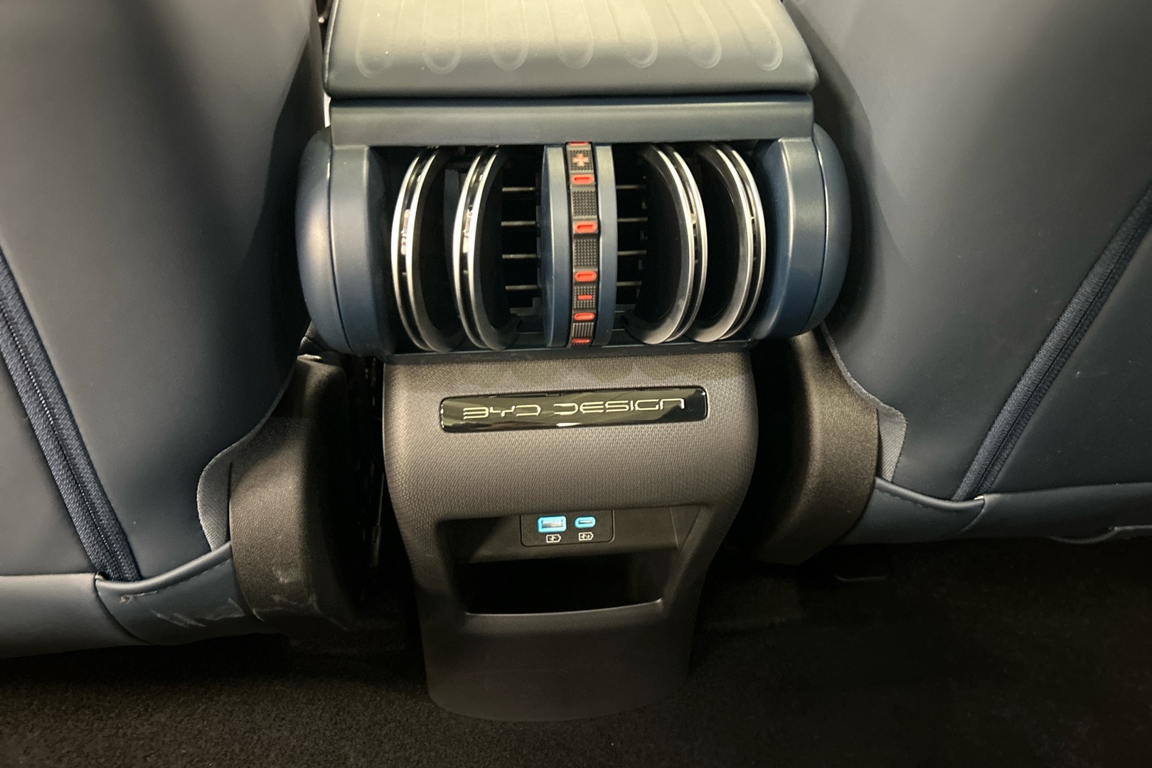 BYD Atto 3 2025
