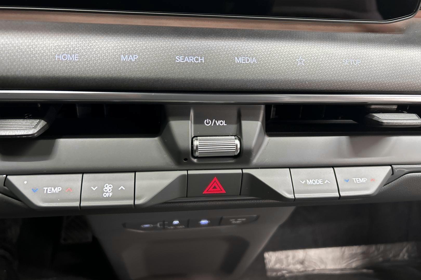 KIA EV9 2025