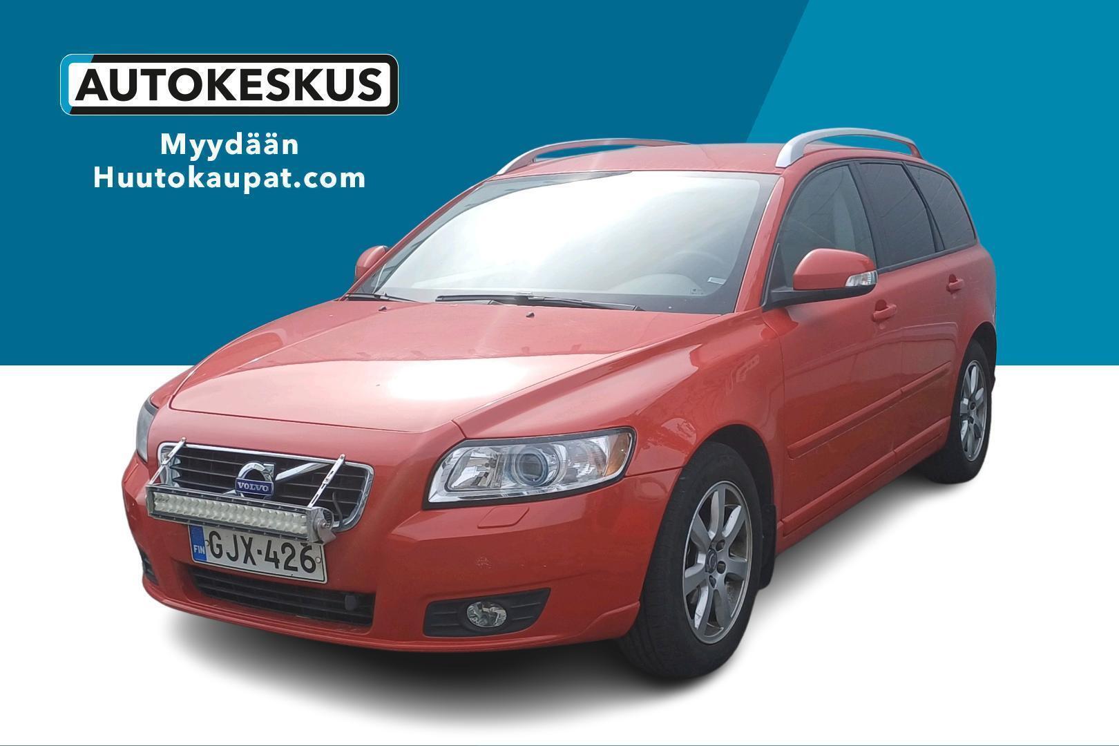 VOLVO V50 2011
