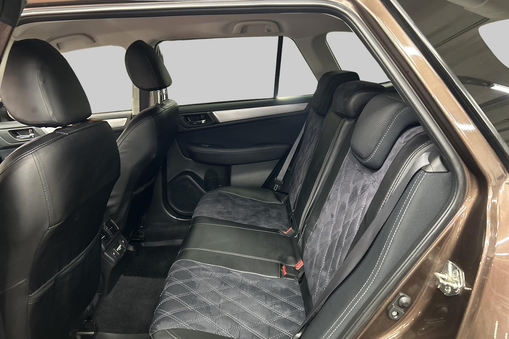 SUBARU Outback 2018