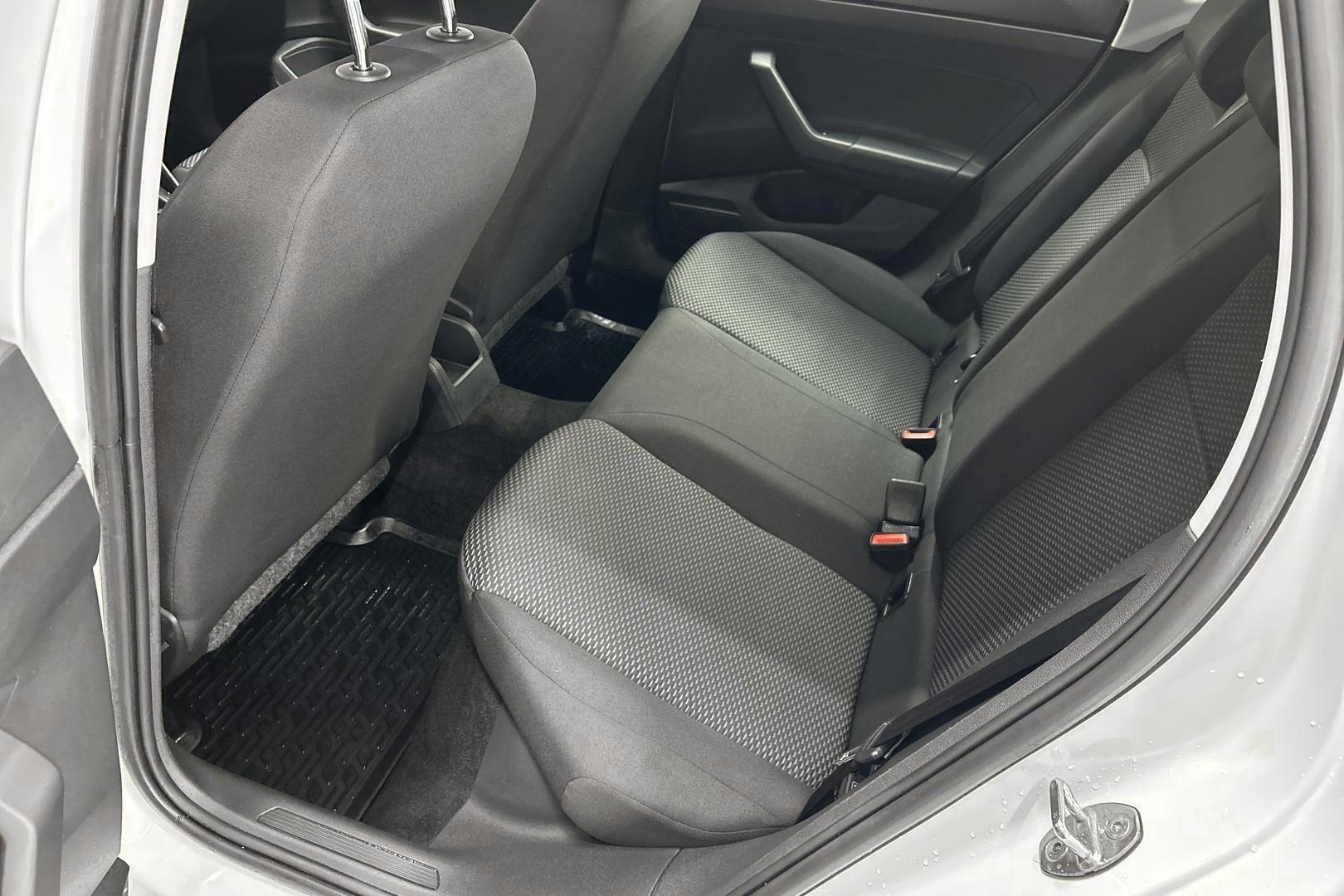 VOLKSWAGEN Polo 2020