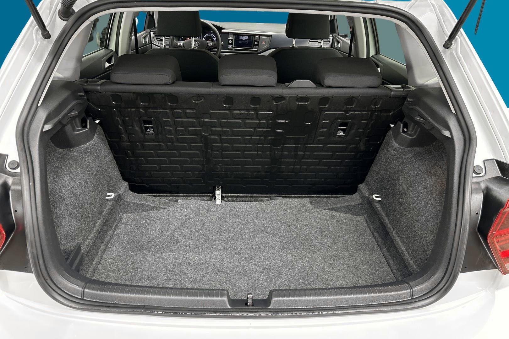 VOLKSWAGEN Polo 2020