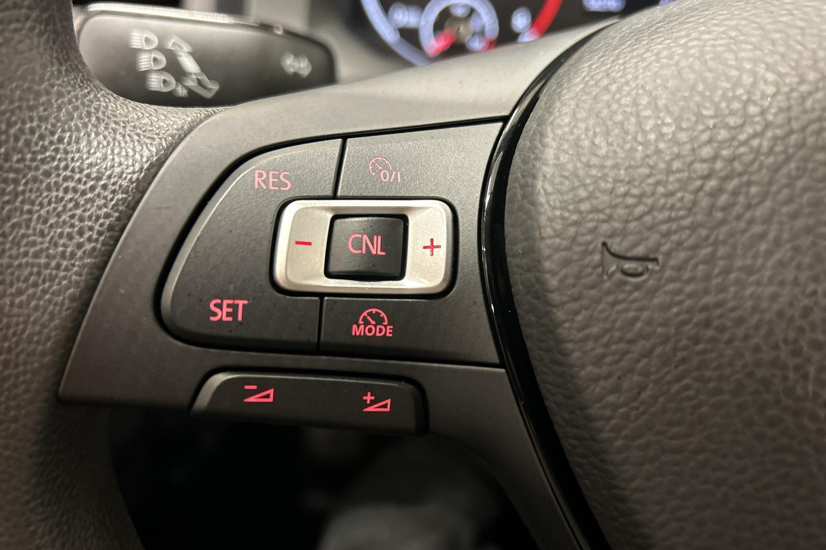 VOLKSWAGEN Polo 2020