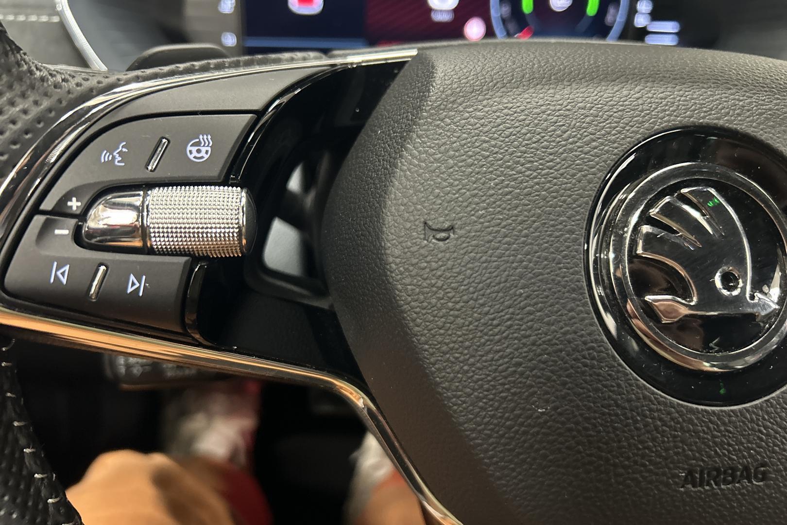 SKODA Octavia 2021