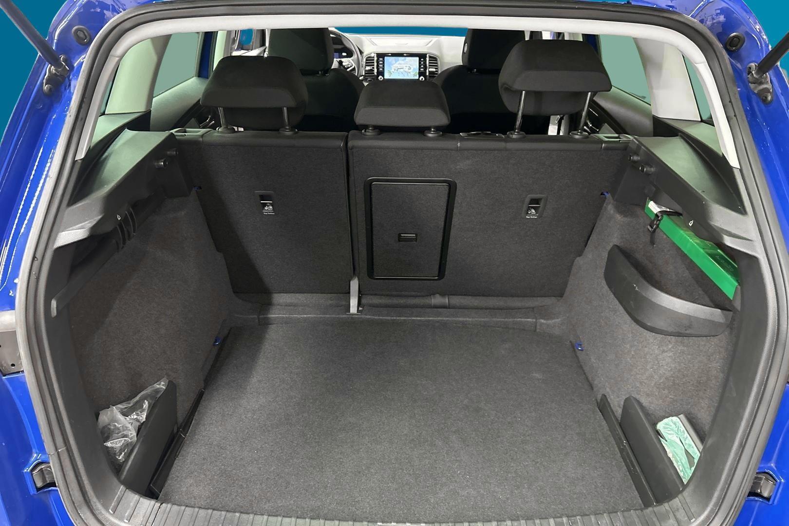 SKODA Karoq 12
