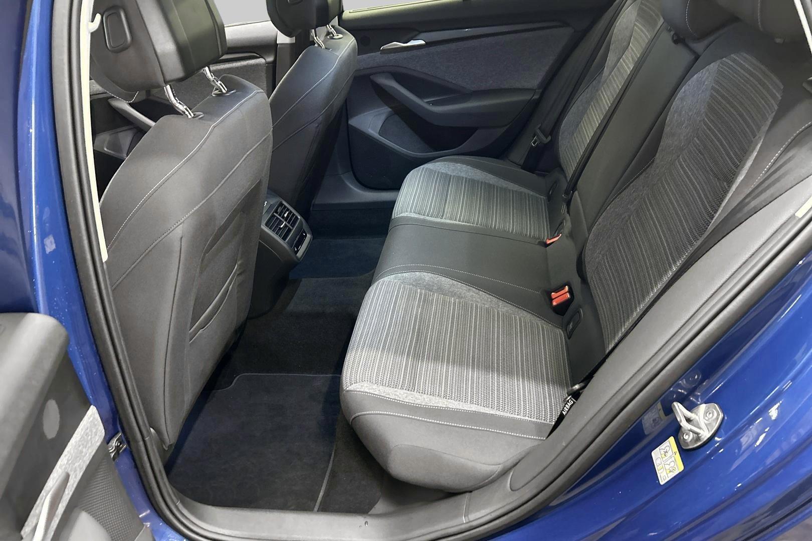 SKODA Superb 10