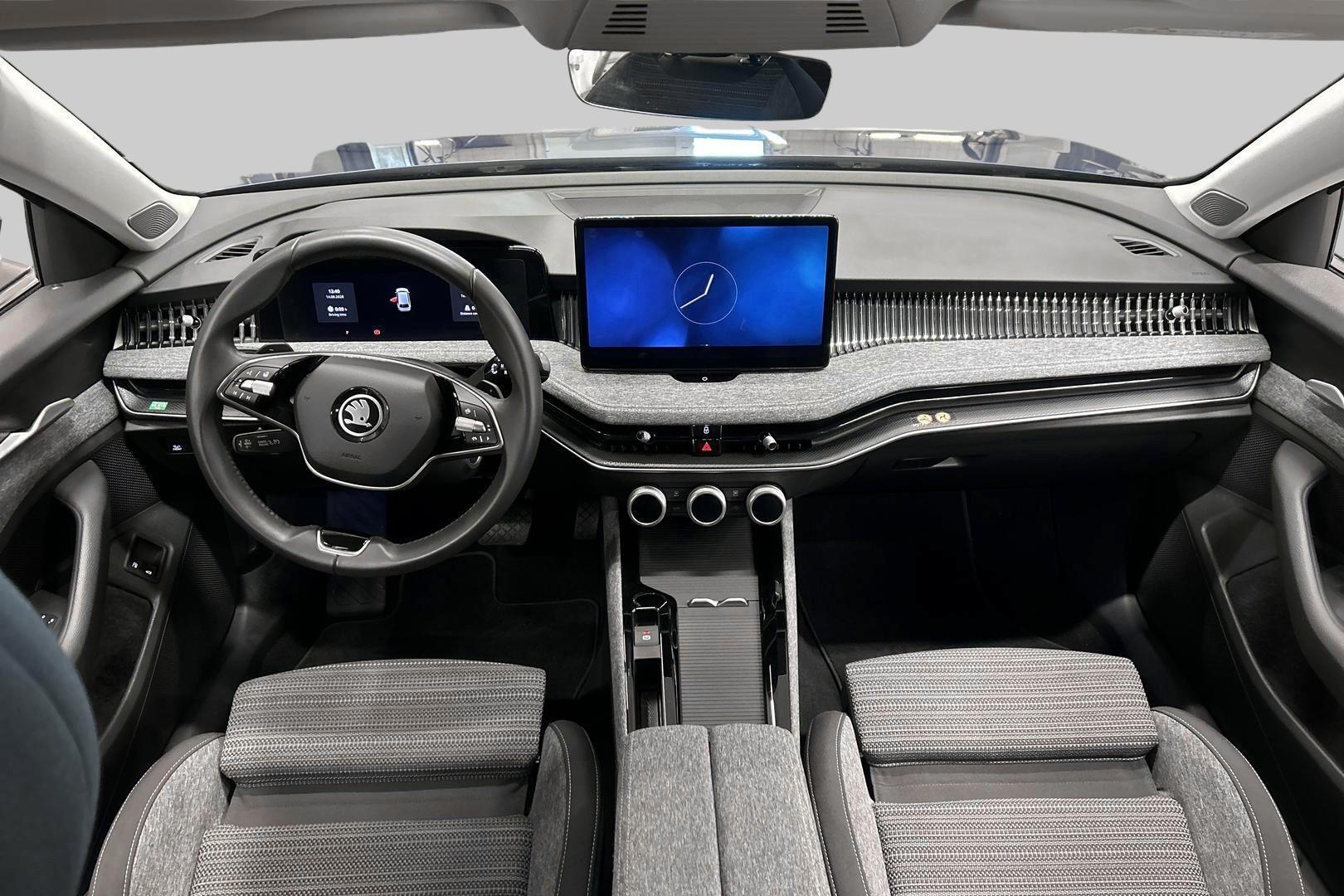 SKODA Superb 11