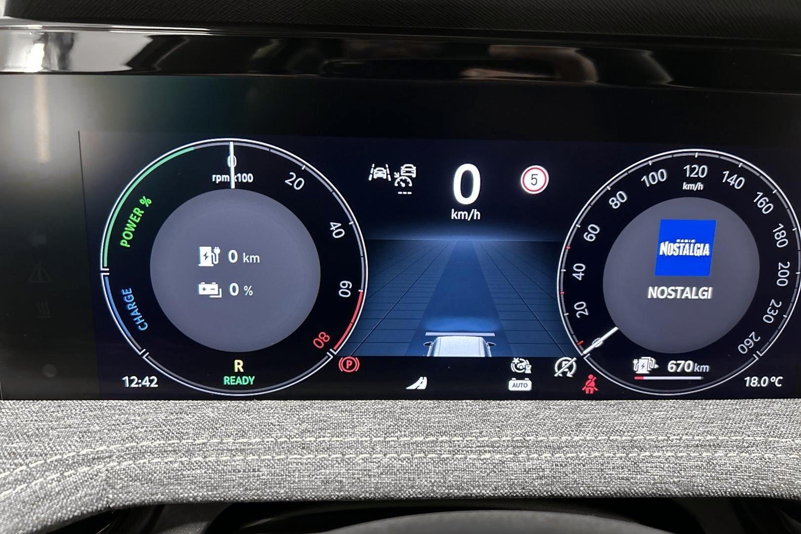 SKODA Superb 16