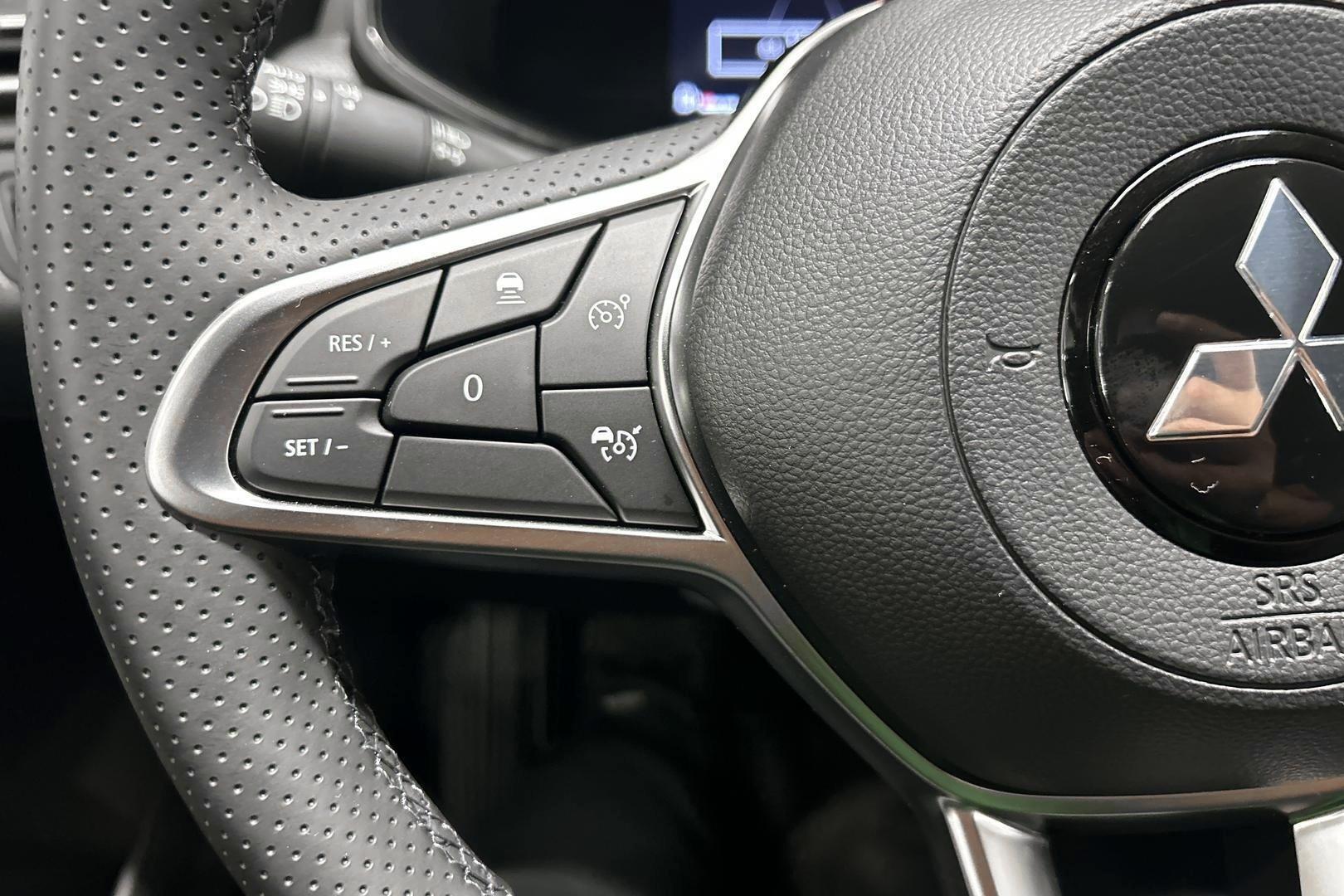 MITSUBISHI Colt 2025