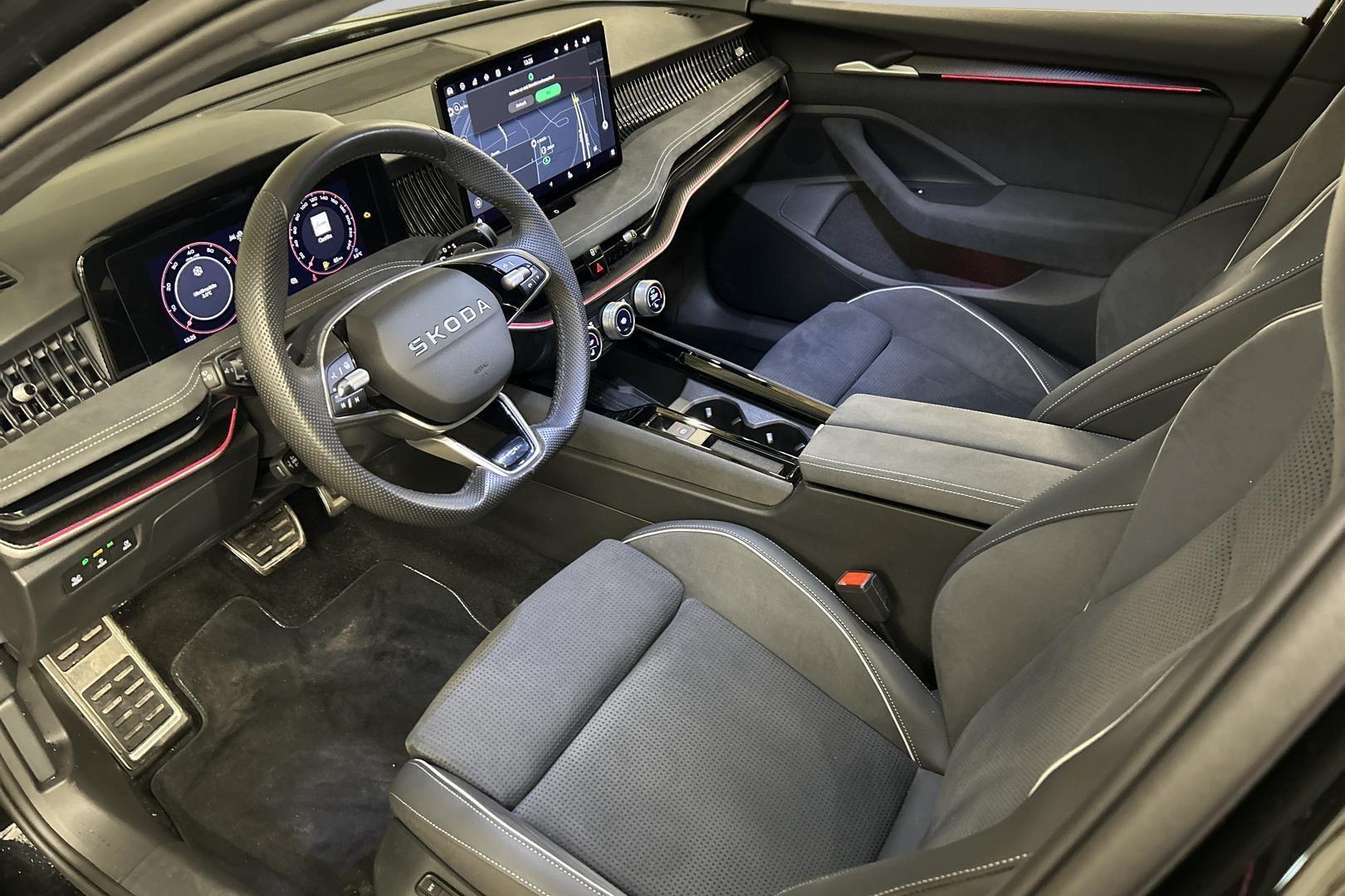 SKODA Superb 9