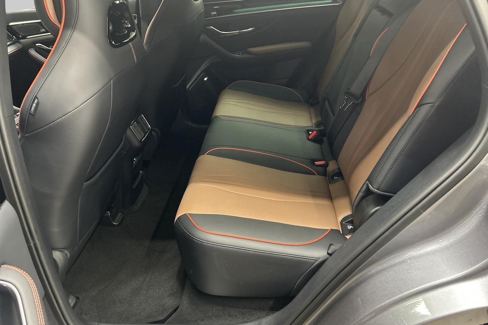 BYD Seal U DM-i 10