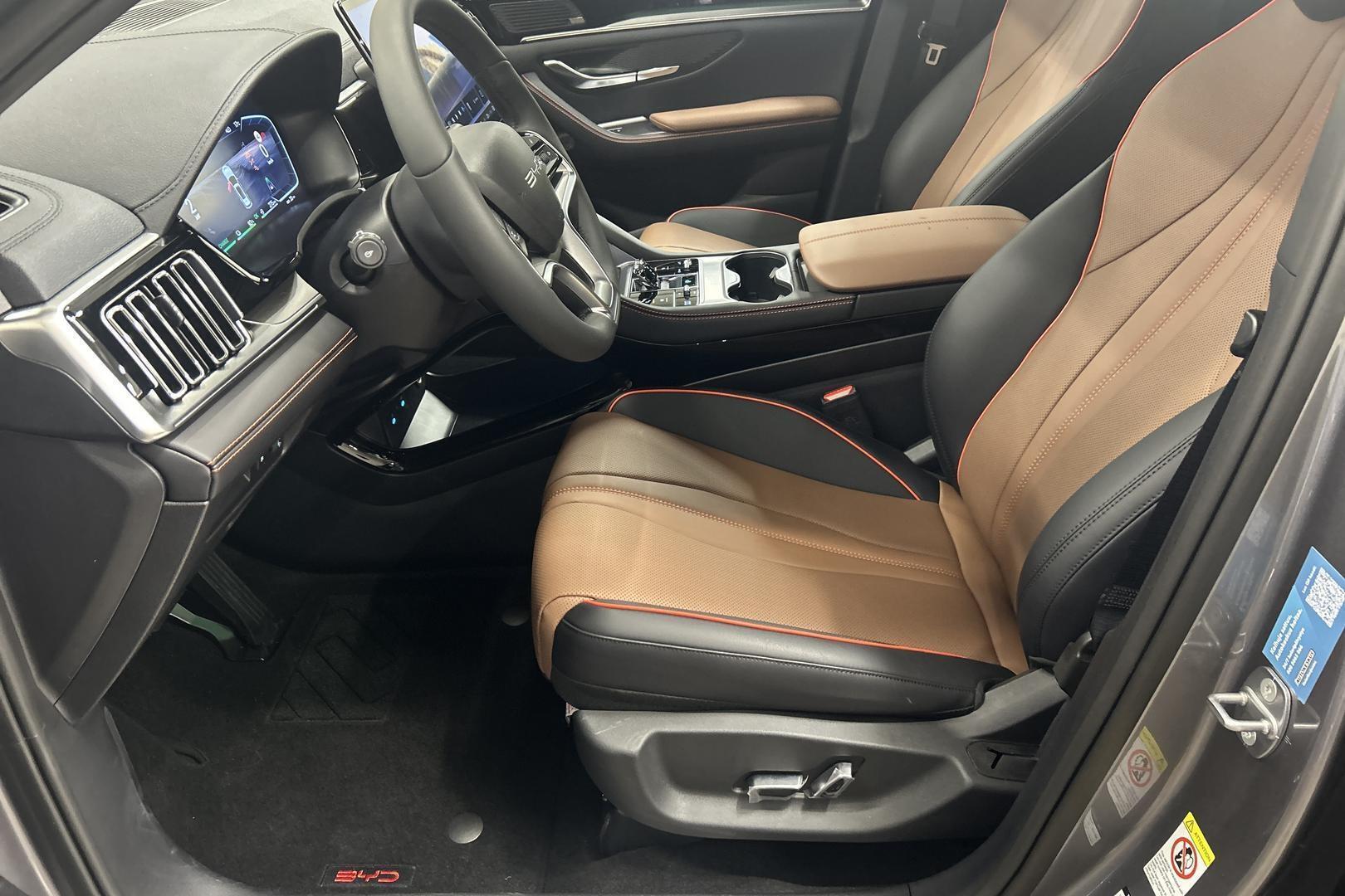BYD Seal U DM-i 9