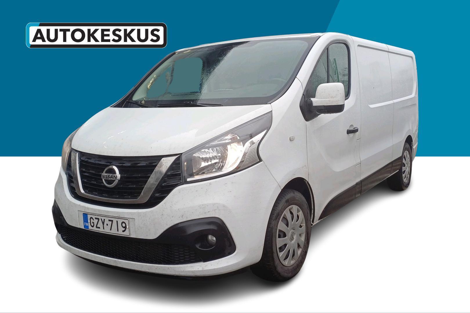 NISSAN NV300 2021