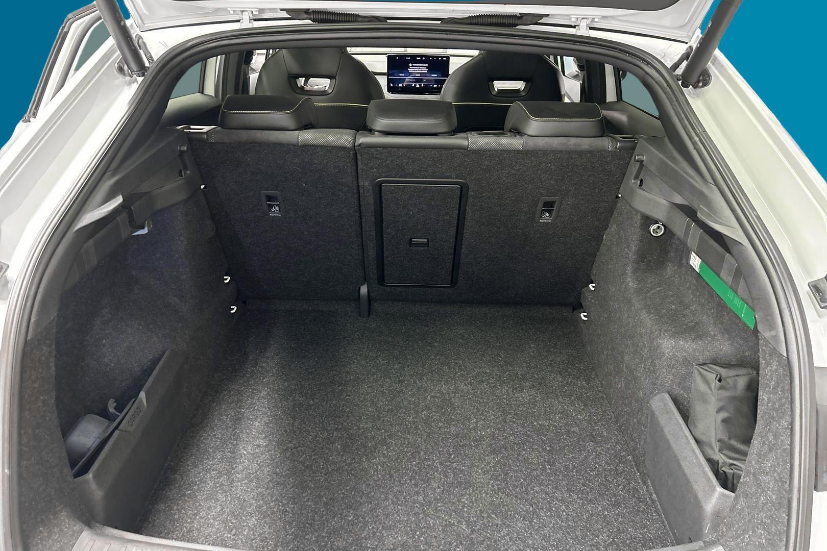 SKODA Enyaq 2024