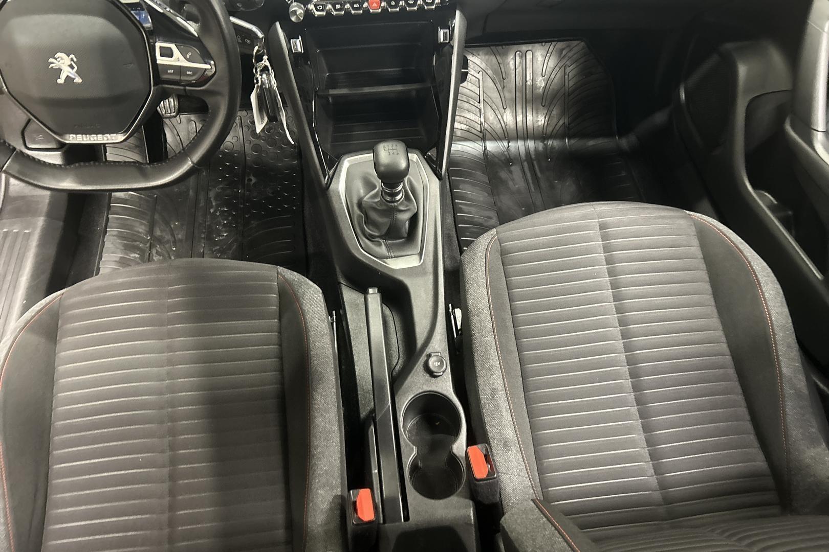 PEUGEOT 2008 2020