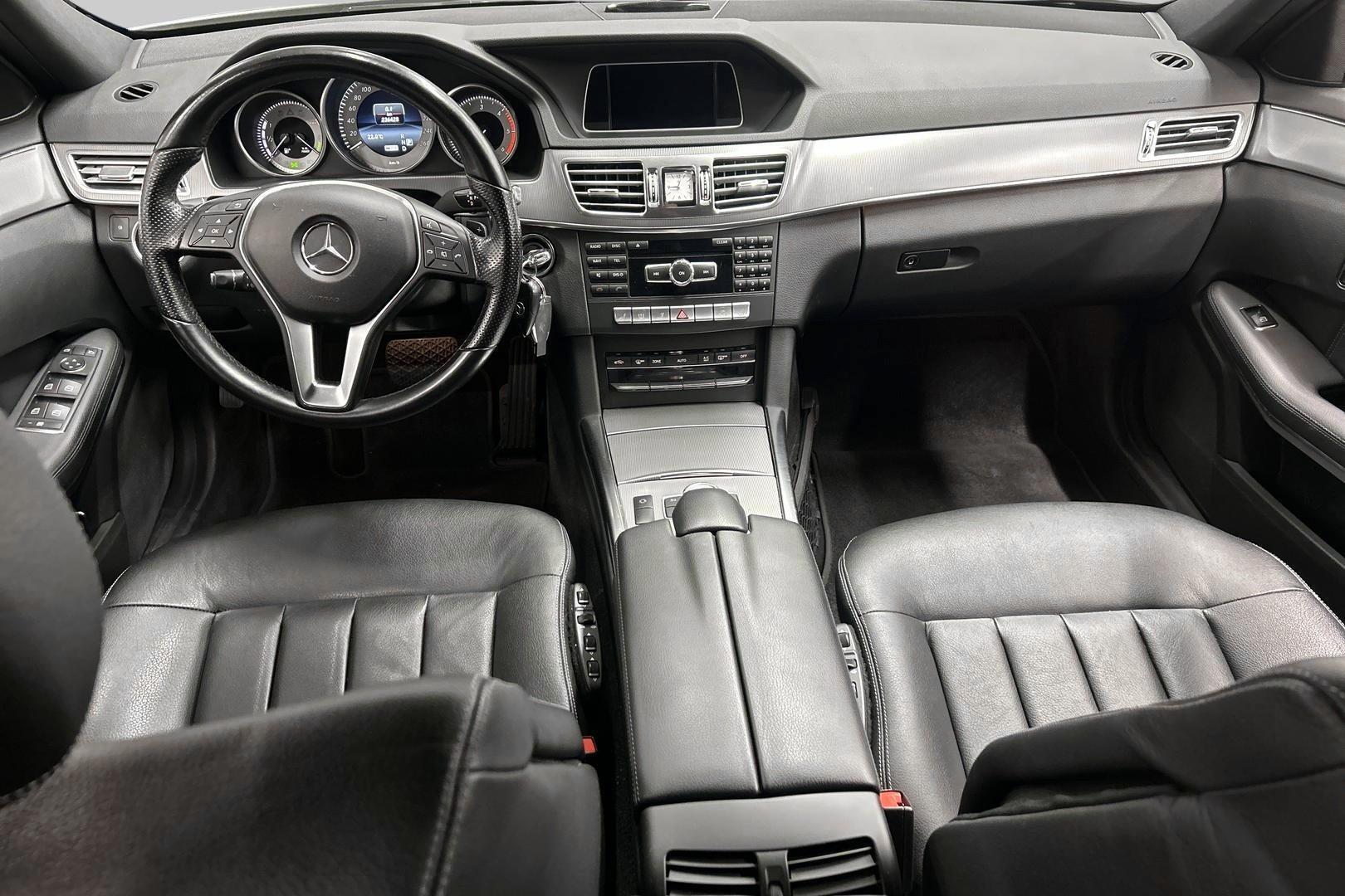 MERCEDES-BENZ E 11