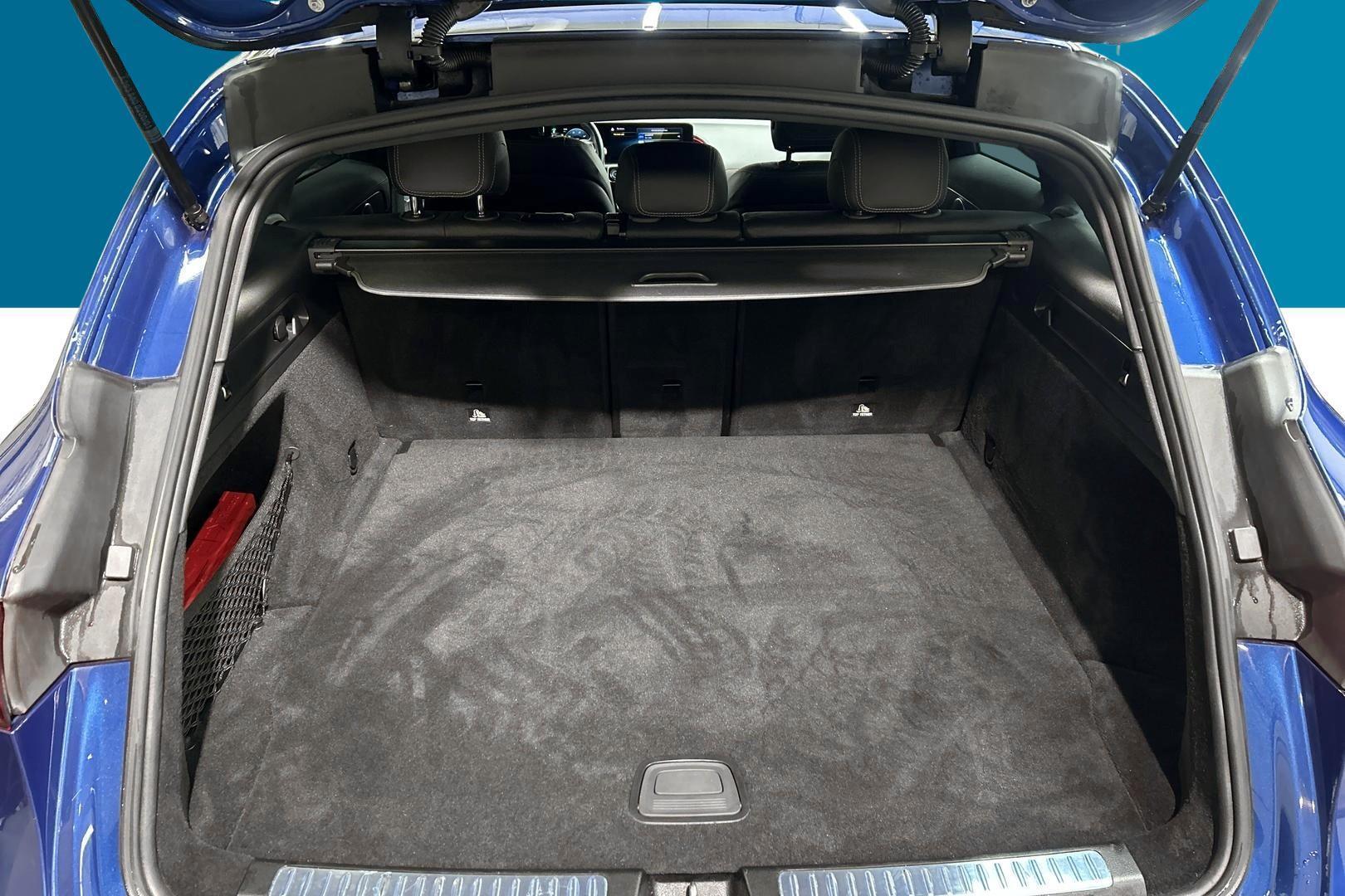 MERCEDES-BENZ EQC 12