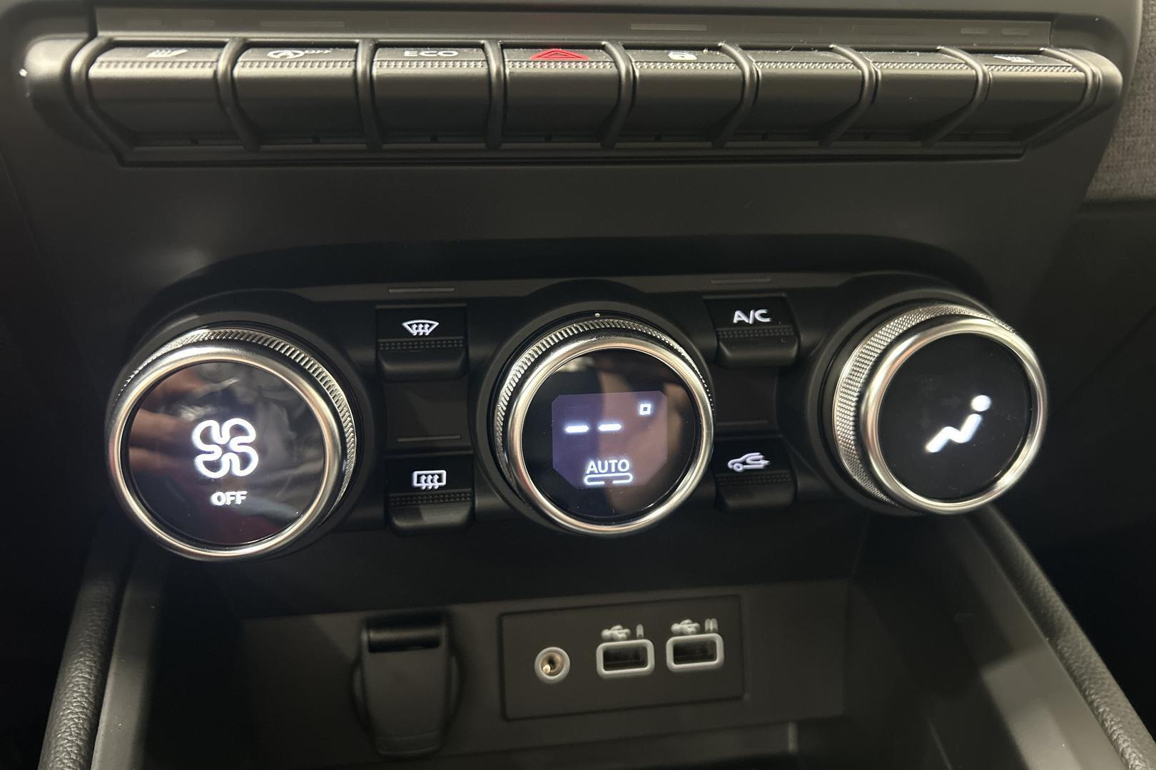 MITSUBISHI Colt 2026