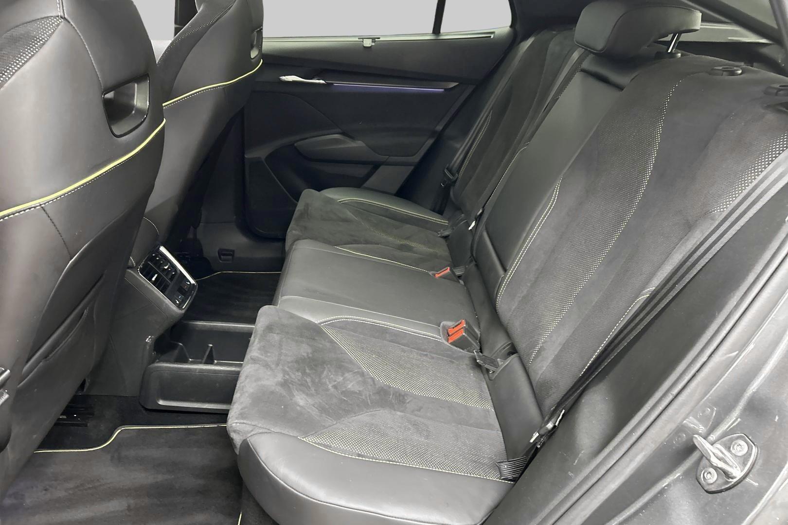 SKODA Enyaq 2022