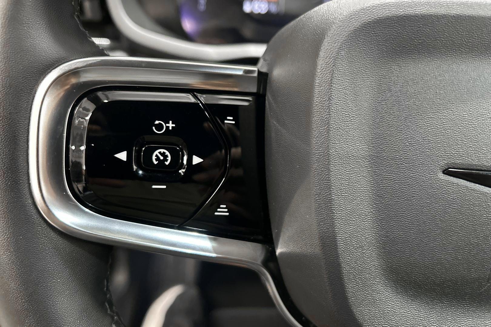POLESTAR 2 2023