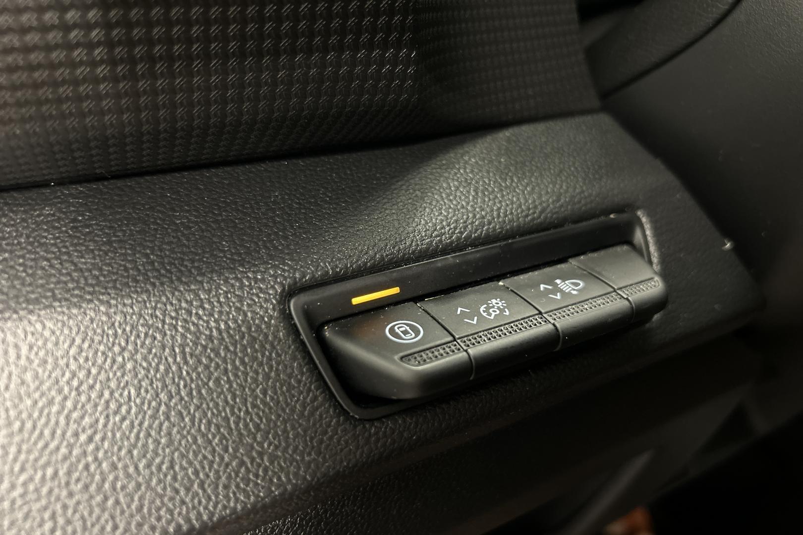 NISSAN Primastar 2025