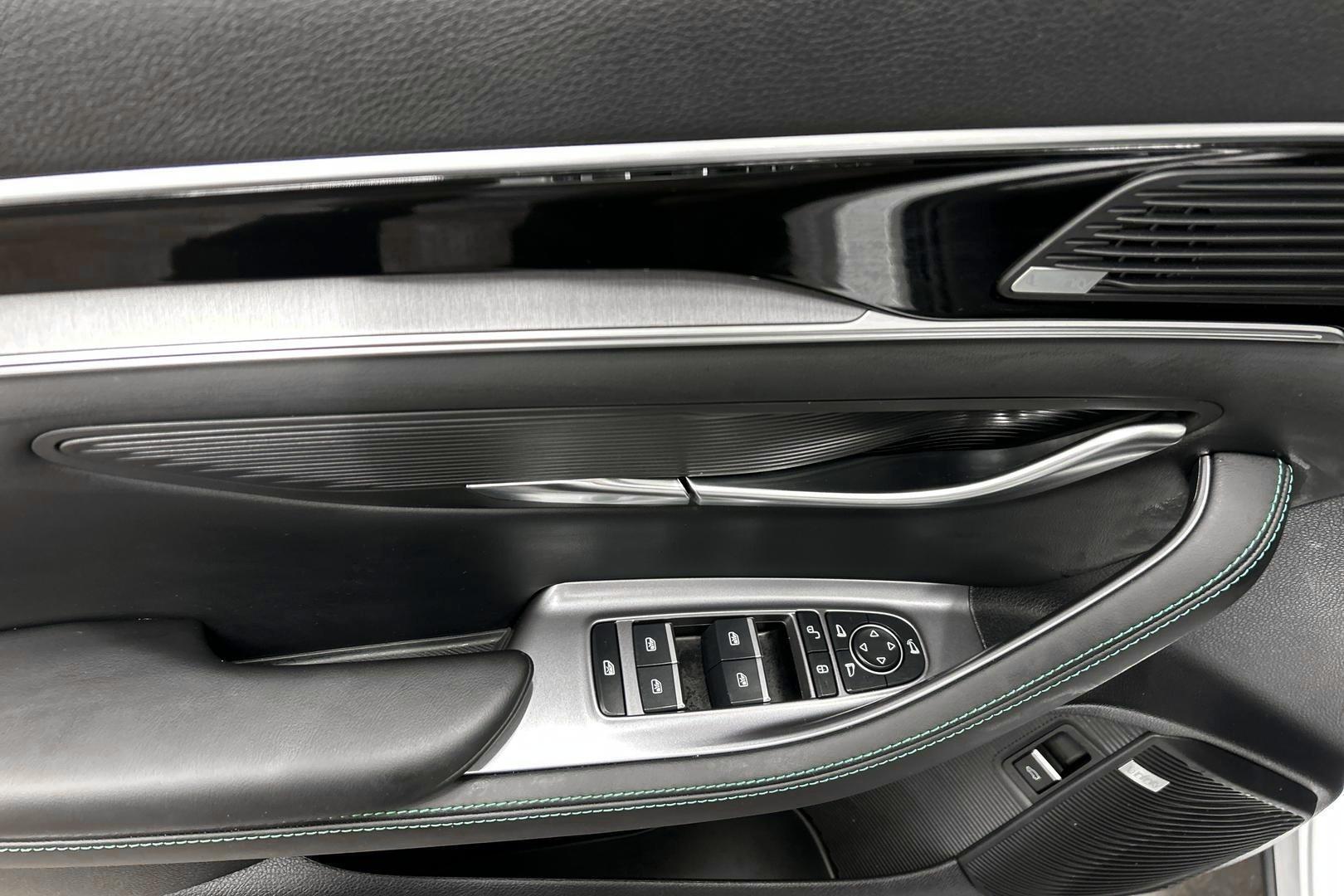 BYD SEAL U DM-I 2025