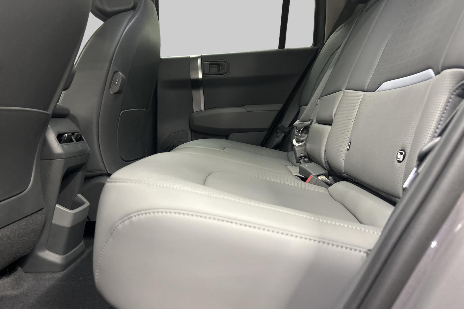 KIA EV3 10