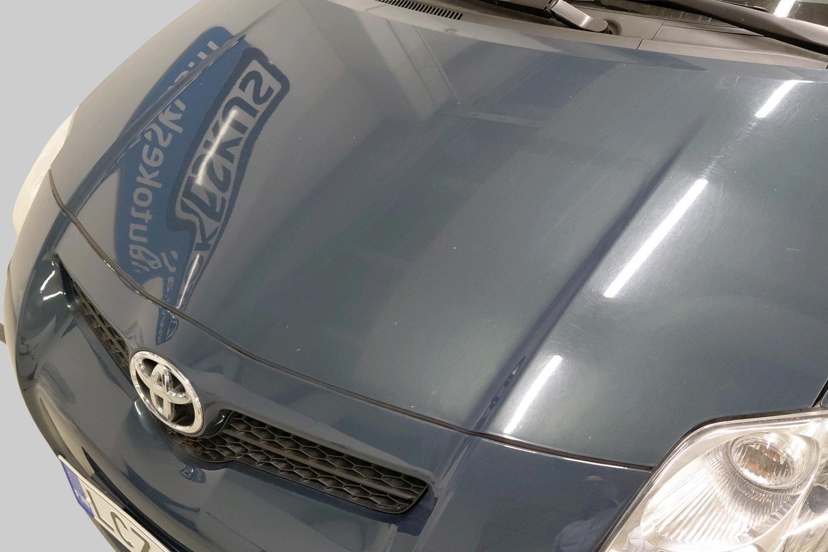 TOYOTA Auris 2008